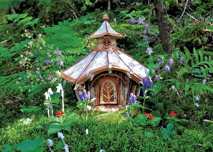 Smith's Golden Cottage, made from birch bark - COURTESY OF SALLY J. SMITH/GREENSPIRIT ARTS