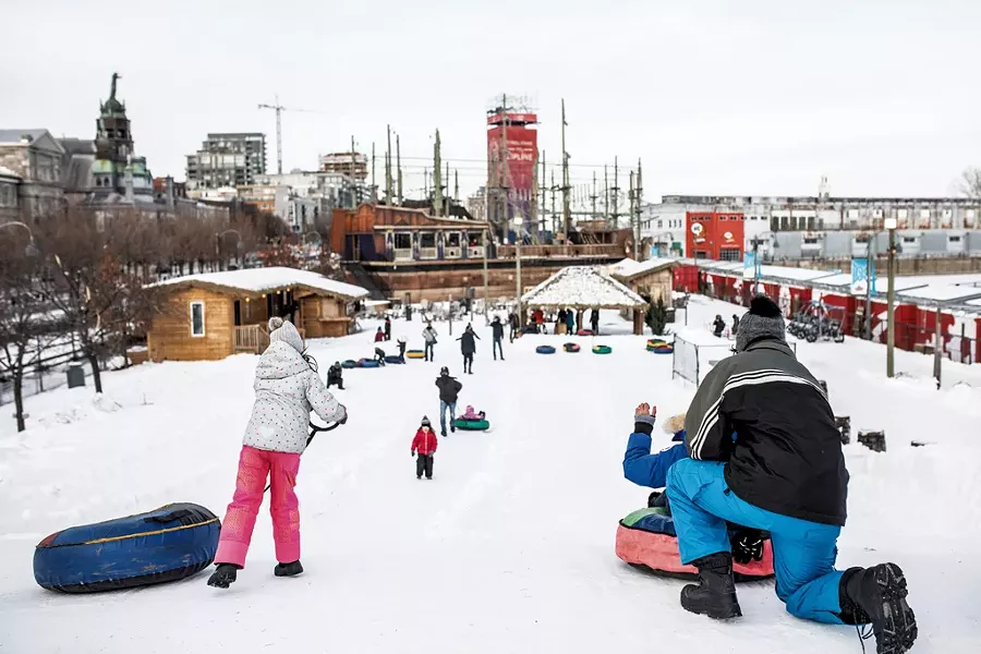 Snow tubing in Montréal's Old Port - COURTESY OF VOILES EN VOILES
