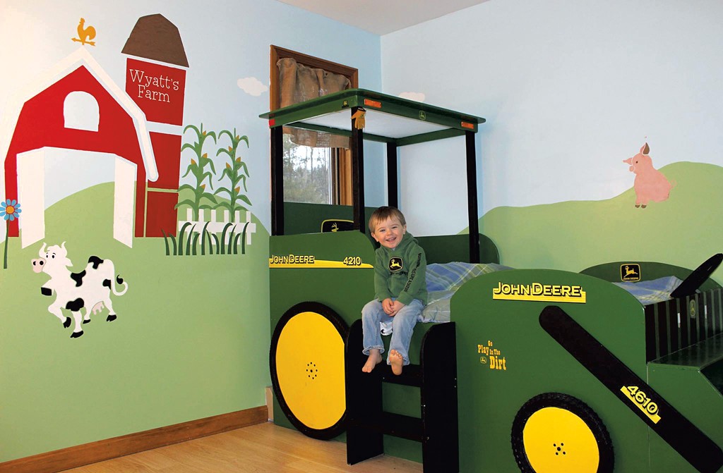 kids tractor bed
