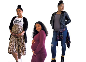 How to Dress for Style and Comfort While Pregnant