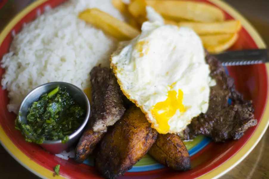 Carne a la plancha. - TOM PERKINS