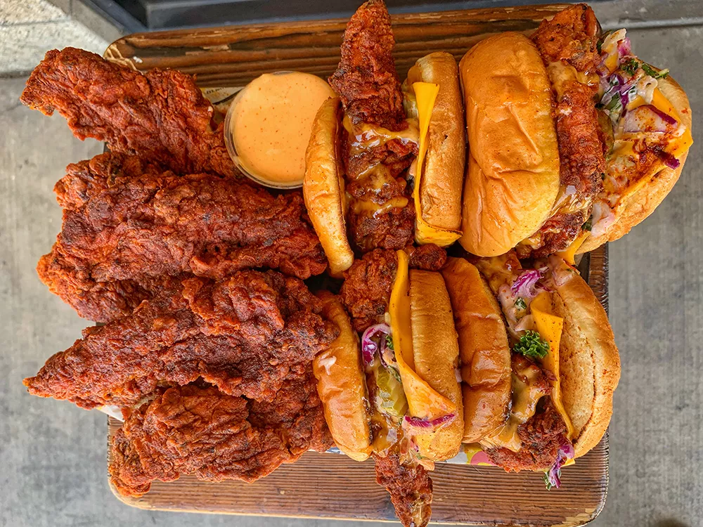 dave’s hot chicken dave’s hot chicken