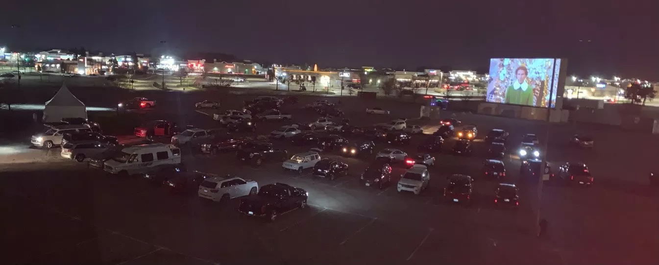 There S A New Christmas Movie Drive In Theater Posted Up At Lakeside Mall The Scene