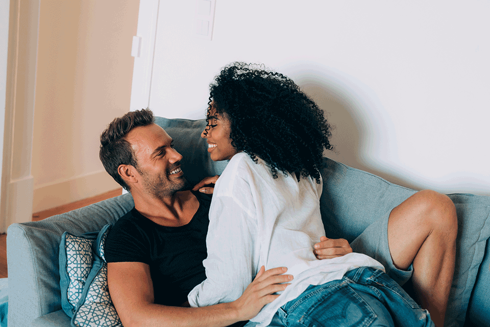 Top 9 Interracial Dating Sites and Apps (2021)