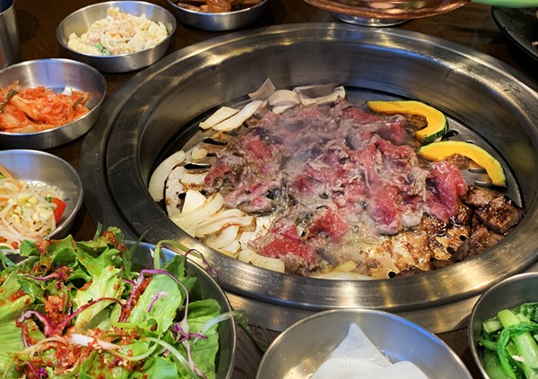 Review: You can DIY at Southfield’s Daebak Korean BBQ | Restaurant