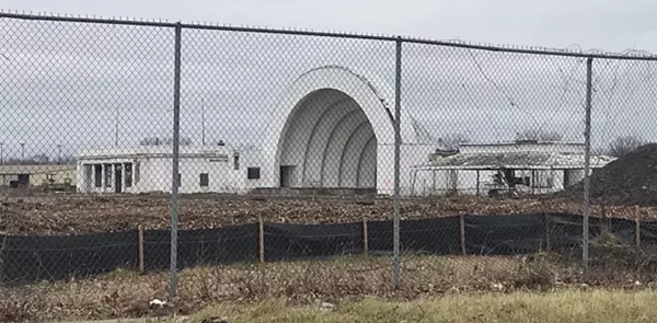Mayor Duggan says Detroit bandshell, threatened by Amazon development, will be saved - Vimarsana News