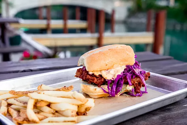 Detroit's Coriander Kitchen and Farm serves up 'farm-elevated bar food' down by the river | Restaurant reviews | Detroit - Vimarsana News