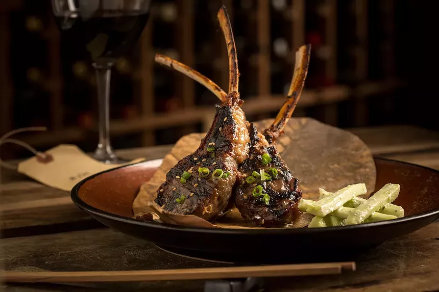 Rack of lamb from Colorado in Bâoli - PHOTO BRINSON RENDA