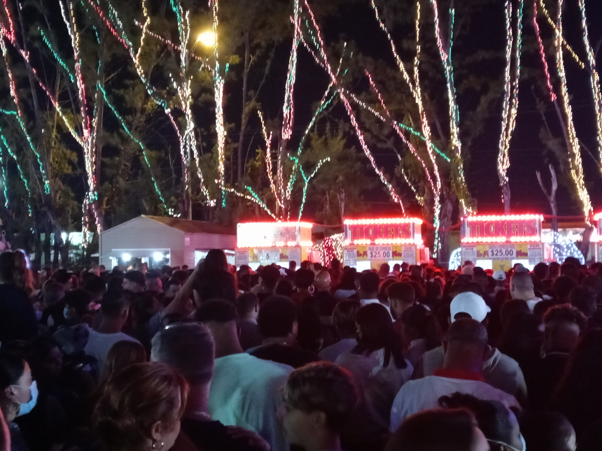 Crowds and disorganized lines drove some would-be Santa's Enchanted Forest patrons to give up and head home after waiting for over an hour. - PHOTO BY JOSHUA CEBALLOS