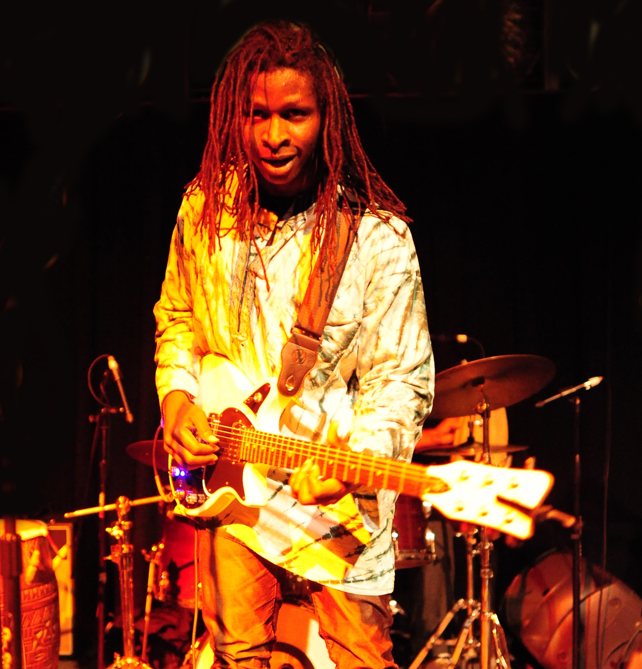 Ibrahim Kelly of Dusu Mali Band - PHOTO BY DT FLETCHER