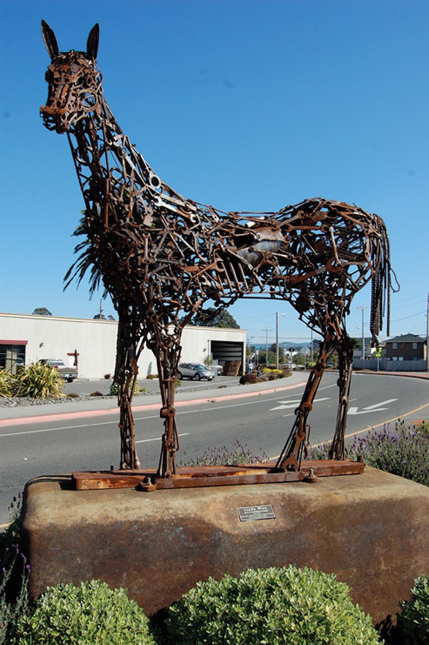Linda Wise's metal horse sculpture - PHOTO BY ANDREW GOFF