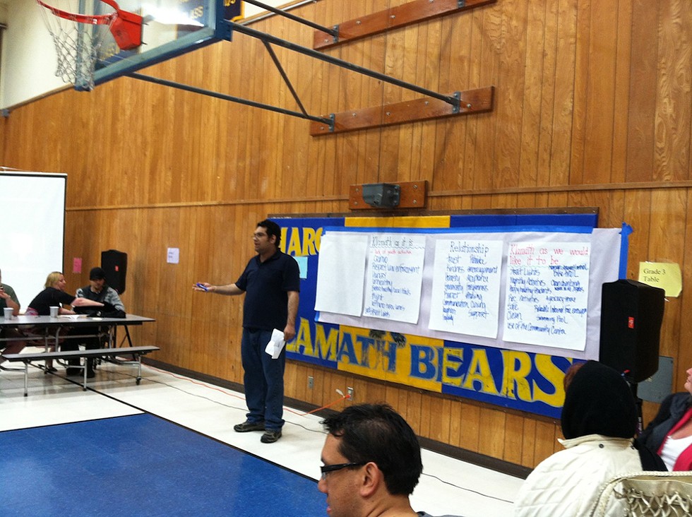 Speaking at the Klmath Organizing Committee meeting. - PHOTO BY CLAIRE REYNOLDS