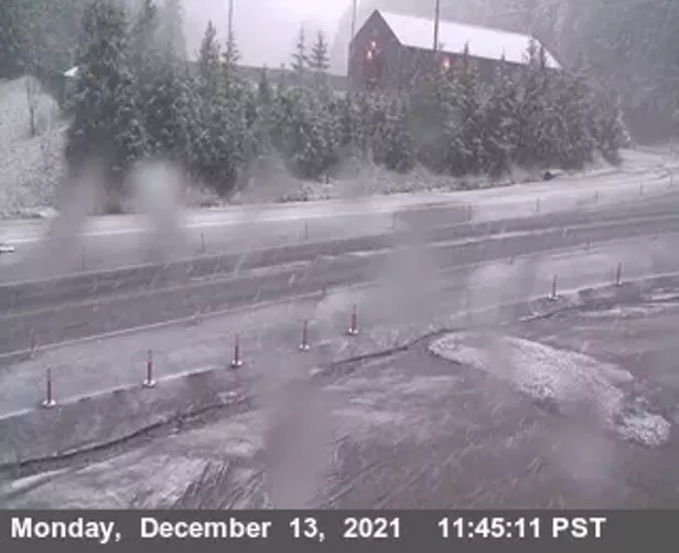 Winter Weather Advisory: Snow Could Dip Down to 1,000 Feet - Vimarsana News