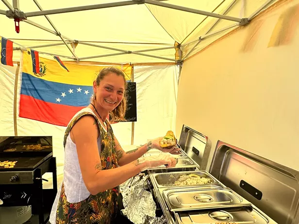 What's Good: Burgers and Arepas - Vimarsana News