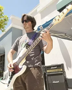 LIL’ BOWSER : Johnny Gutierrez, aka Iggy Koopa, rocks out for video gamers everywhere. - PHOTO BY STEVE E. MILLER