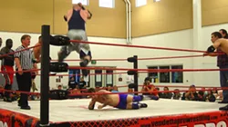 TAG TEAM MELEE : Watch out, little man! That guy’s fixin’ to jump on your head!