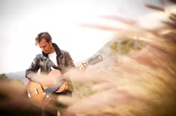 COME ALL YE FAITHFUL : Jody Mulgrew will present album release concerts for his fan-funded, NTMA-winning new album Rocket Ship on Nov. 18 and 19 at Steynberg. - PHOTO BY BRITTANY APP