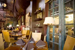 DINE IN! : Luna Red is set up to encourage plate sharing and group dining. - PHOTO BY STEVE E. MILLER