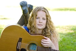 STARTING STRONG :  Alice Wallace has a new album and will be starting the new year with a show at Sculpterra Winery on Jan. 1. - PHOTO COURTESY OF ALICE WALLACE