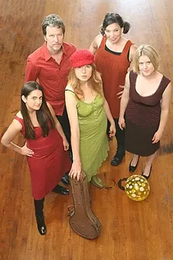 APPALACHIA SWEETHEARTS : On June 26 at Painted Sky Studios, fans of acoustic music are in for a treat when Moira Smiley and VOCO will perform Appalachia and Eastern European music - PHOTO COURTESY OF MOIRA SMILEY & VOCO