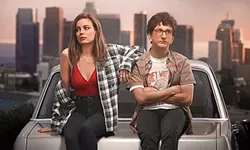 FALLING FOR YOU : 'Love' is serving up a whole lot of loveable quirkiness with the just perfect amount of discomfort. - PHOTO COURTESY OF NETFLIX