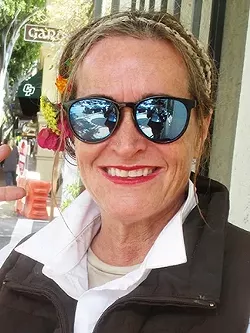 Christa Lee