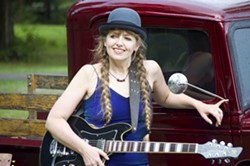 NASHVILLE SONGSTRESS Anne McCue plays Sculpterra's next Wine-Down Wednesday show on Aug. 16. - PHOTO COURTESY OF ANNE MCCUE