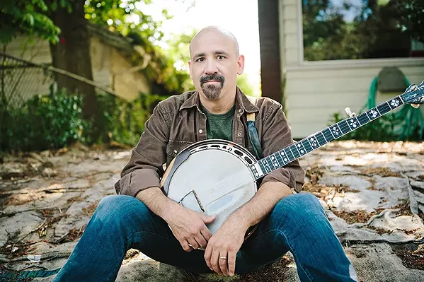 BLUES TO BLUEGRASS Award-winning singer-songwriter and multi-instrumentalist Tony Furtado and his band plays Painted Sky Studios on May 3. - PHOTO COURTESY OF ALICIA J. ROSE