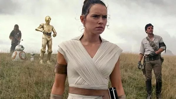 IN A GALAXY FAR, FAR AWAY The final battle between the Resistance and the First Order commences in director J.J. Abrams' Star Wars: The Rise of Skywalker. - PHOTO COURTESY OF LUCASFILM