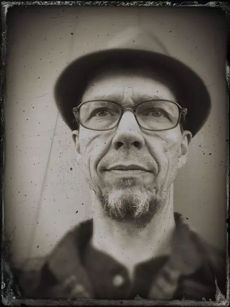 MOOLA MAN: Stuart Mason of Los Osos used his tech wizardry and online marketing skills to quickly raise cash for his next solo CD. - PHOTO COURTESY OF STUART MASON