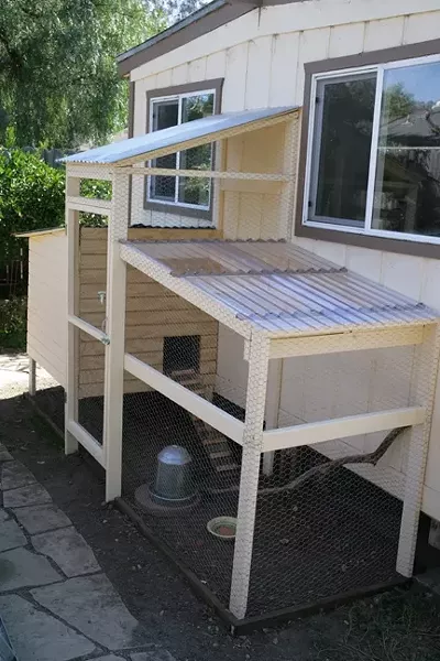 CHICKEN PALACE!: That’s what four weeks and $600 in materials buys you. - PHOTO BY GLEN STARKEY