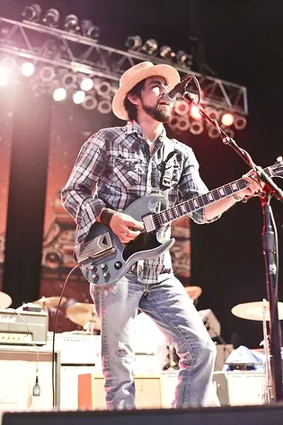 JACKIE GREENE: Opener Jackie Greene warmed up the crowd with his blend of blues, rock, folk, and soul. - PHOTO BY GLEN STARKEY