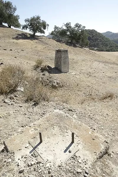 BLAST FROM THE PAST : Before Excelaron can start new oil drilling in Huasna Valley, state officials are organizing a clean up of the last abandoned project in the 1980s. - FILE PHOTO BY STEVE E. MILLER