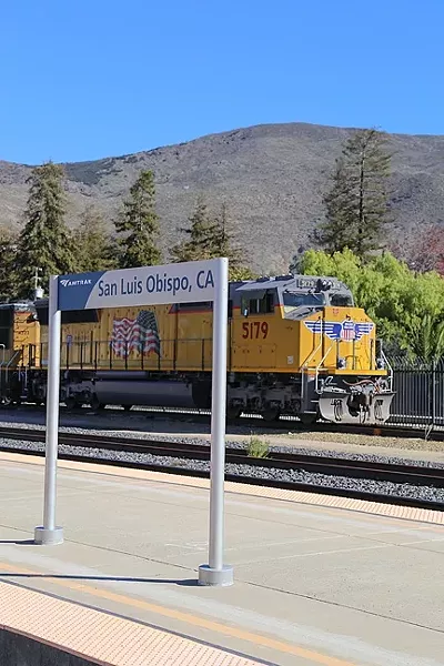 SAFE PASSAGE : Union Pacific says it invested $31 billion between 2005 and 2014 to improve safety. - PHOTO BY DYLAN HONEA-BAUMANN