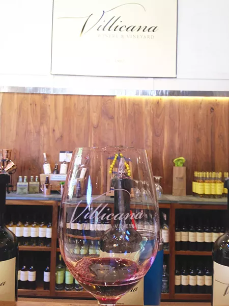 ON THE ADELAIDA Villacana Winery/Re:Find served up delightful wine and spirits on July 29. My favorites were the Syrah and the vodka. - PHOTO BY PETER JOHNSON