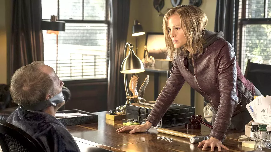 BAD JUDGE After getting no justice from the system, including dirty Judge Stevens (Jeff Harlan, left), Riley North (Jennifer Garner) takes matters into her own bloodied hands. - PHOTO COURTESY OF LAKESHORE ENTERTAINMENT