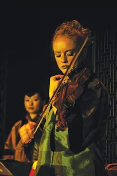 FIDDLE QUEEN : U.S. National Scottish Fiddle Champion Hanneke Cassel plays March 13 at Coalesce Bookstore and March 14 at Castoro Cellars for two SLO Folks concerts. - PHOTO COURTESY OF HANNEKE CASSEL