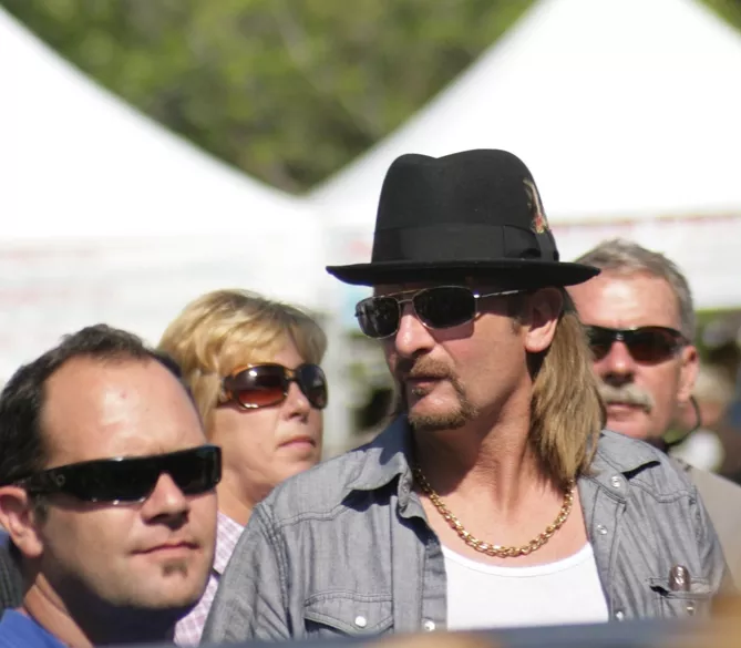 LIVE OR MEMOREX? : Fake Kid Rock makes an appearance. - PHOTO BY GLEN STARKEY