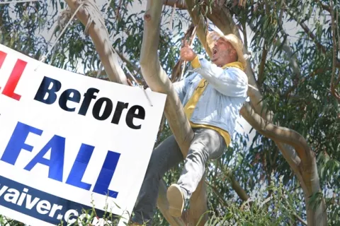 KID IN A TREE : Resident Joey Racano, the self-styled “Los Osos Kid,� threw a shit fit when the project flushed several of his furry friends off the lot at Tri-W. He staged a month-long protest leading up to the September recall.