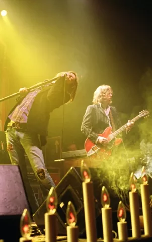 SHAKE YOUR MONEY MAKER : The Black Crowes headline a three-band outdoor rock show at Pozo Saloon on Oct. 13. - PHOTO COURTESY OF THE BLACK CROWES