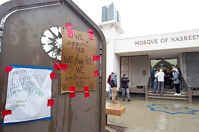 INCLUSIVE: Members from the SLO community have left notes of support and love for their Muslim neighbors. - PHOTO BY JAYSON MELLOM