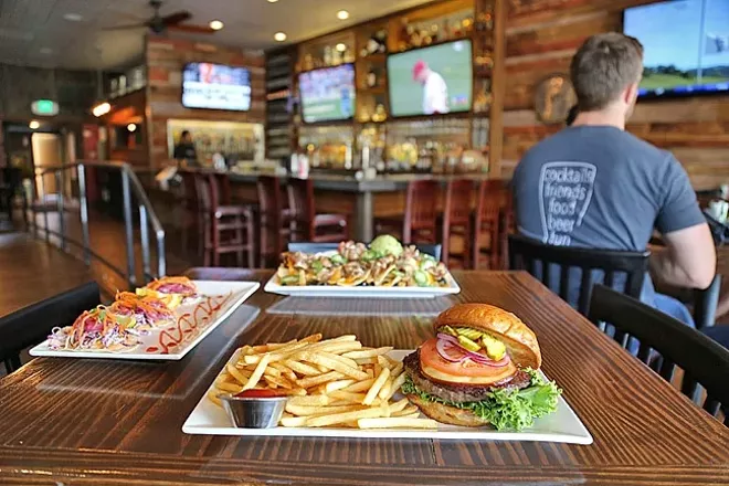 street side ale house in atascadero is a casual craft beer hangout to call home flavor san luis obispo new times san luis obispo