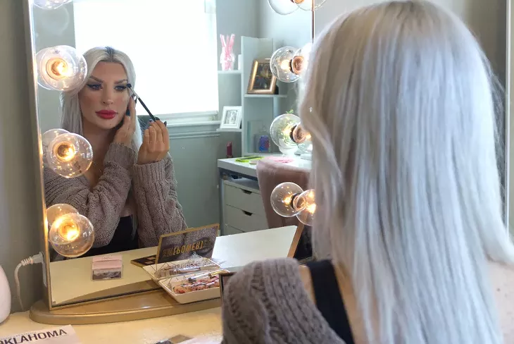Raven Herschel of Makeup By Raven recommends using a glitter primer - to help elaborate eye looks last all day—and night if needed. - KENDRA MICHAL JOHNSON
