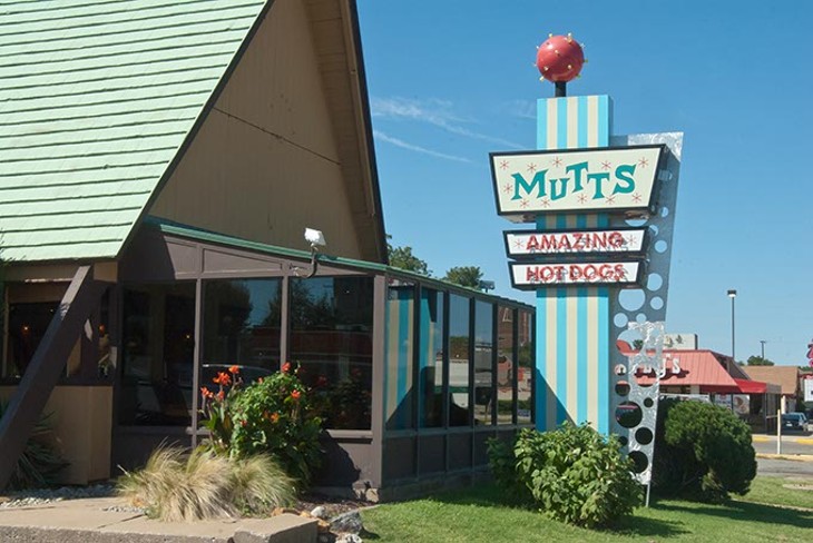 Mutts-Amazing-Hot-Dogs-X_0051mh.jpg