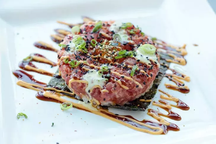 Sushi doughnut (Garett Fisbeck)