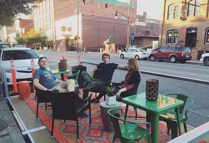 Parklet-1.jpg