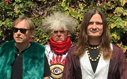 melvinsbassesmackieosborne2.jpg