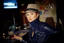 Amy-Black-MEMPHIS-Lamplighter-credit-Stacie-Huckeba.jpg