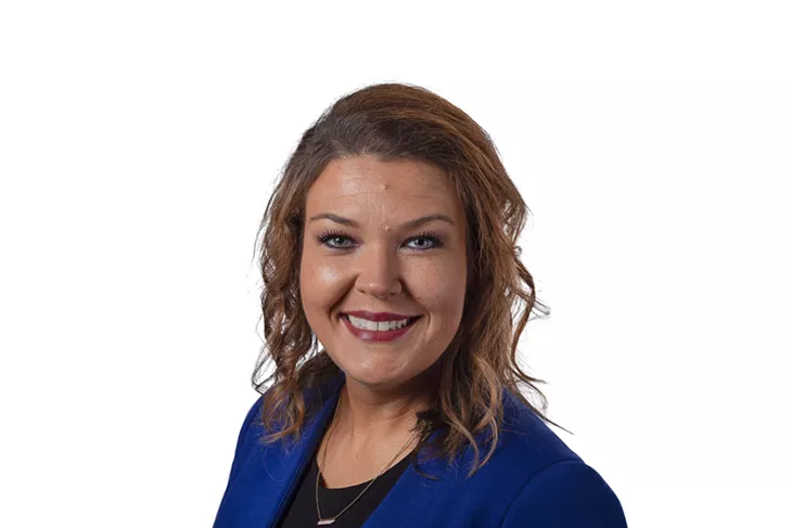 9_jennifer_edwards_cutout.jpg