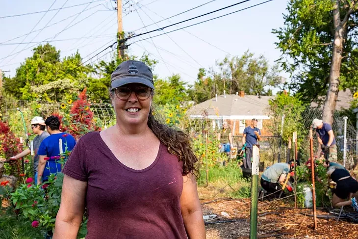 Jennifer Mabry | The Giving Garden - BERLIN GREEN
